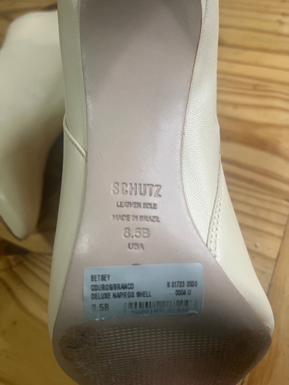 Schutz Blake Bootie Deluxe Pearl Cream - Picture 4 of 11